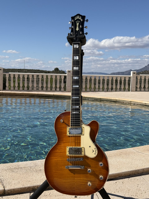 Guild Newark St. Collection Bluesbird - Iced Tea Burst