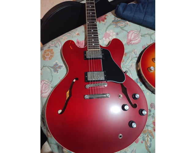 Gibson ES-335 Dot Satin Cherry