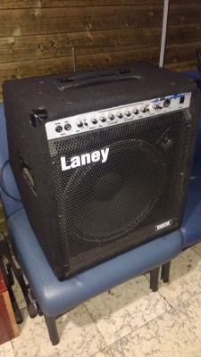 Laney RB6 (amplificador de bajo)
