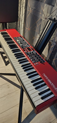 Clavia Nord electro 6D 73 impecable+extras