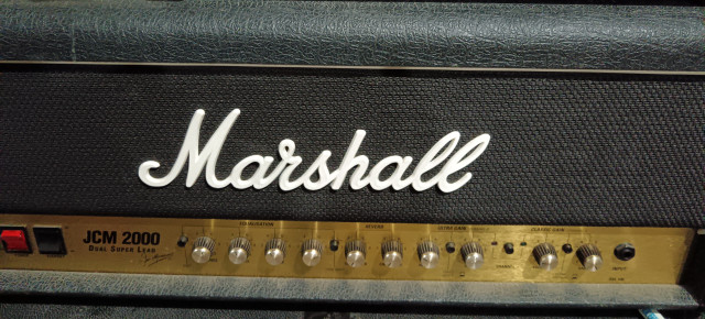 Cabezal Marshall JCM 2000 DSL