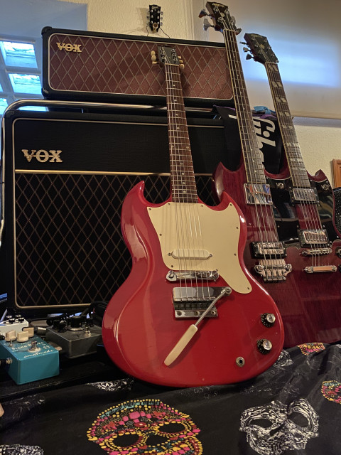 Gibson SG Melody Maker Fire 1966 Fire Engine Red