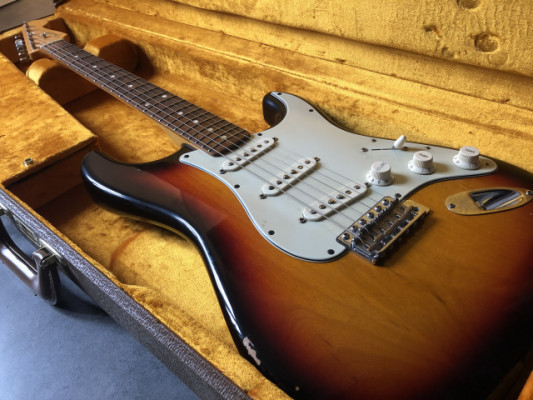 Fender Stratocaster American Vintage 62 RELIC