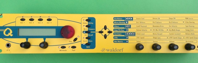 Waldorf Micro Q rack