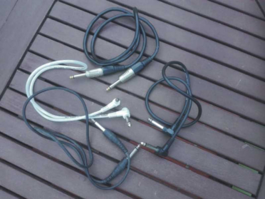 LATIGUILLOS VARIOS (patch cable, jumpers).