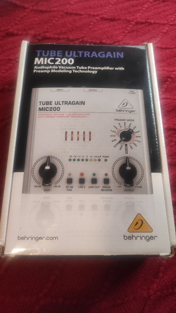 Behringer Tube Ultragain Mic200