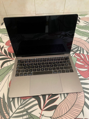 MacBook Pro i5 2017