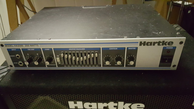 amplificador bajo hartke 250w model 2500