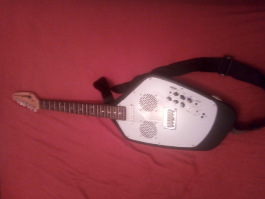 Guitarra de viaje VOX Apache 2