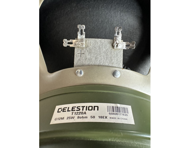 Altavoz CELESTION Greenback 8 Ohm RESERVADO