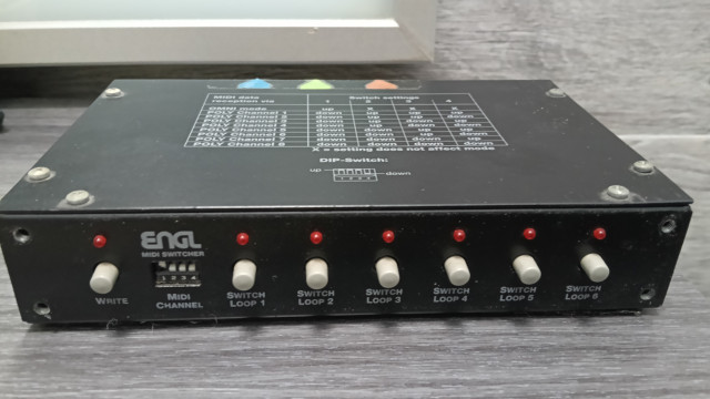 ENGL Z-11 MIDI Selector/Controlador MIDI