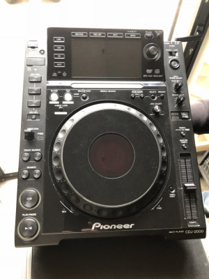 PIONEER CDJ-2000