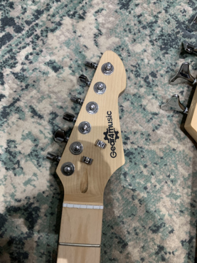 Mastil Stratocaster Gear 4 Music nuevo!