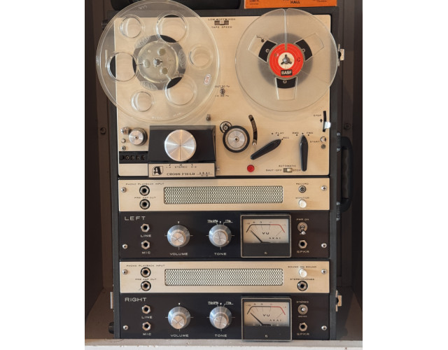 Akai M8 RTR reel, doble amplificador valvulas tipo Vox AC4