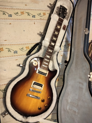 (CAMBIADA) Gibson Les Paul Studio Deluxe