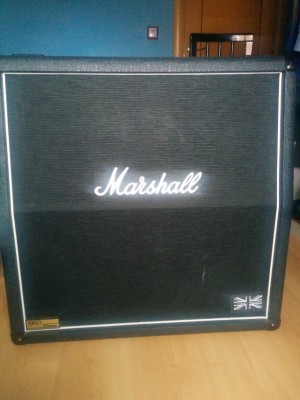Marshall 4x12 AV