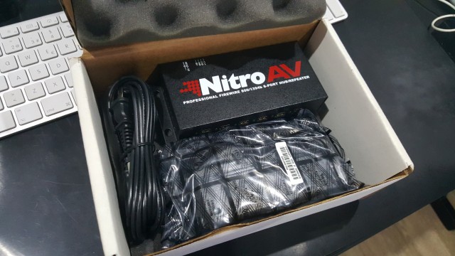 Nitro AV Hub y repetidor de 8 puertos Firewire 800 REBAJADO