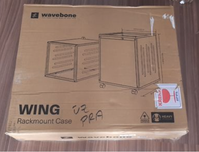 Rack de estudio Wavebone Wing 19'' 10U