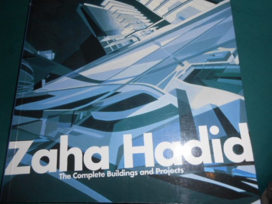 libro fantástico de la gran arquitecto Zaha Hadid