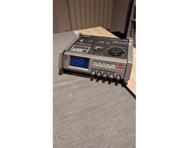 Grabadora profesional Edirol R4