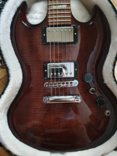 Gibson SG Carved Top edicion limitada Flamed Top AAA
