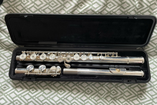 Flauta travesera Yamaha 262
