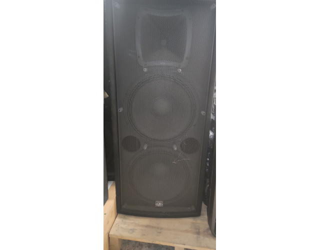2 pantallas DAS 700W