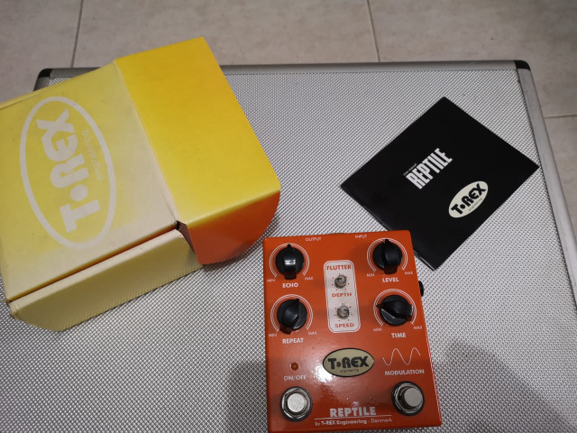 Pedal T-REX REPTILE