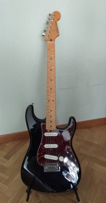 Fender Stratocaster Deluxe Roadhouse