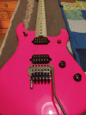 EVH 5150 Standard MN Neon Pink