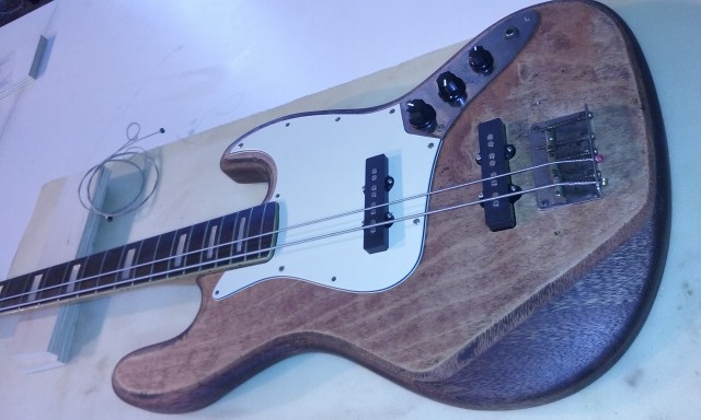 Sakai Jazz Bass 1975