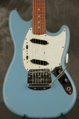 Fender mustang vintage 60s