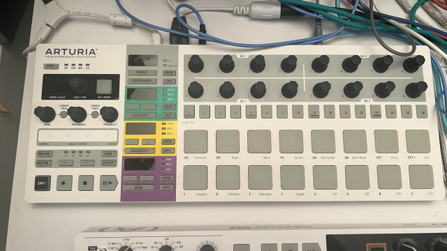 Arturia Beatstep Pro