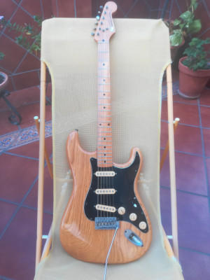 Guitarra stratocaster Fernandes 1977