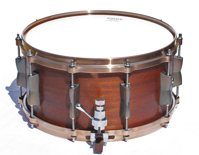 Caja de caoba africana 14x7 aros die cast