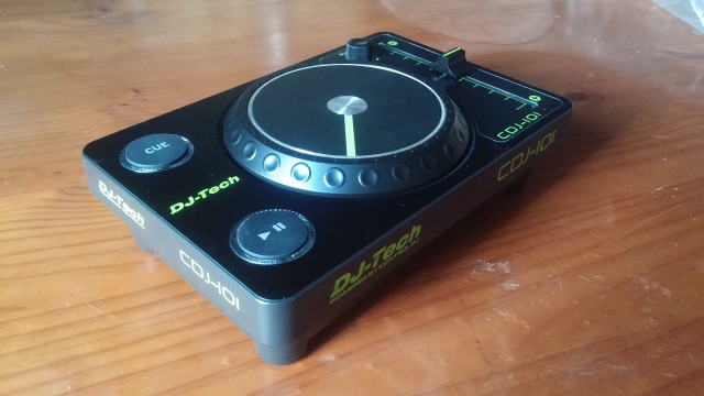 Controlador DJ Tech CDJ-101
