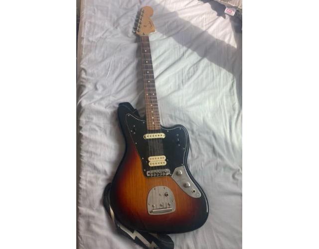 FENDER JAGUAR MEXICANA