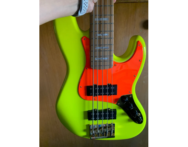 Fender Mononeon Bass
