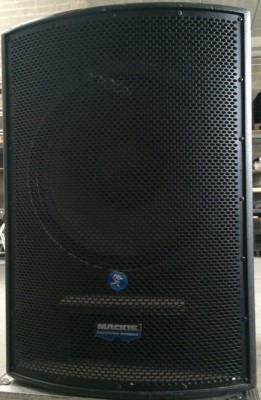 2 x subwoofer Mackie s218s