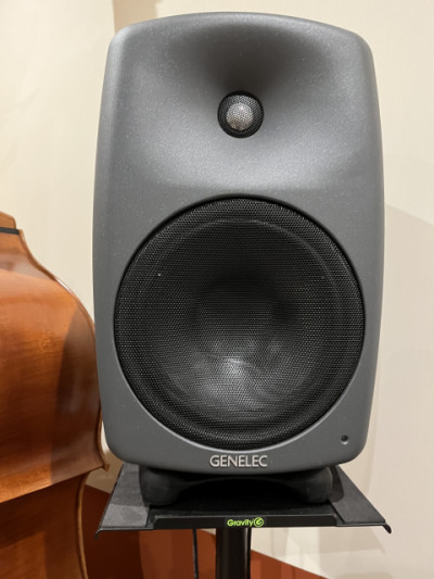 Genelec 8050