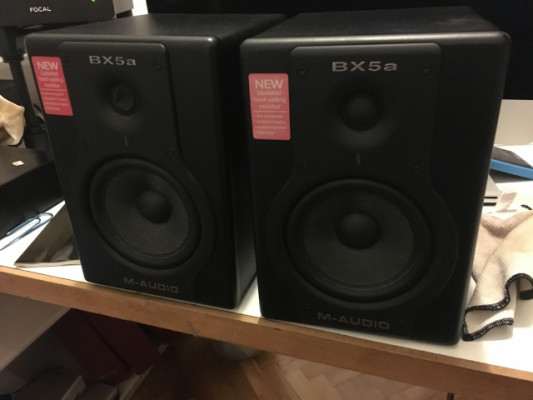 M-Audio BX5a Deluxe