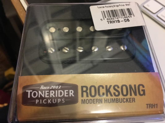 Tonerider Rocksong Puente negra