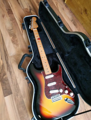 Cambio Fender Stratocaster Roadhouse Deluxe
