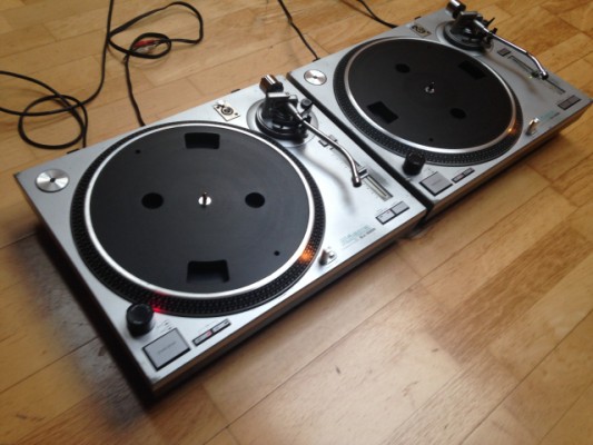 Platos Akiyama DJ-3000