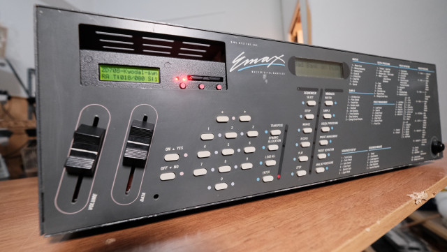 EMU EMAX 1 RACK
