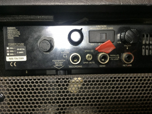Amplificador MESA/BOOGIE y pantalla BOGNER 4+12"