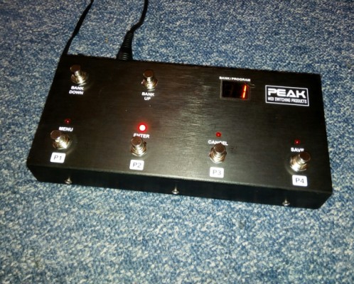 Controlador MIDI PEAK FCB4N2