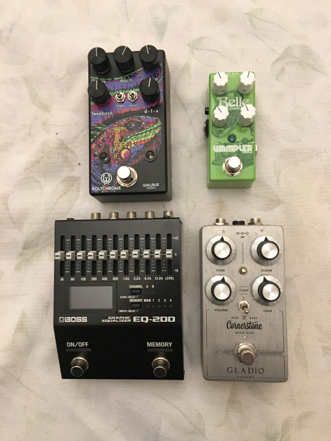 Pedales Varios: WALRUS-WAMPLER-BOSS-CORNERSTONE