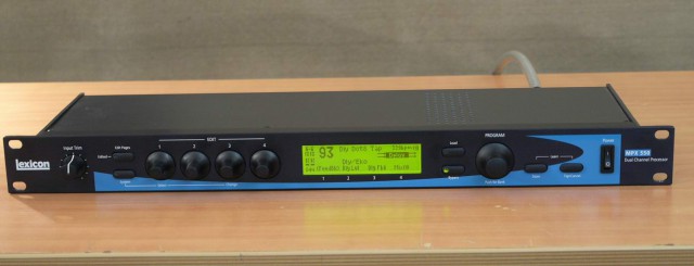 Modulo Rack Multiefectos 24bits DualChannel Processor LEXICON MPX550 salidas SPDIF digital y Analogicas