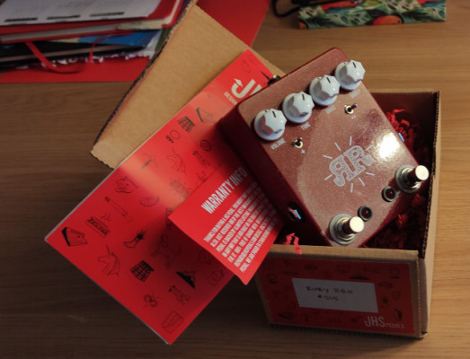 JHS RUBY RED (Superbolt + Booster) Overdrive/Fuzz/Boost - RESERVADO